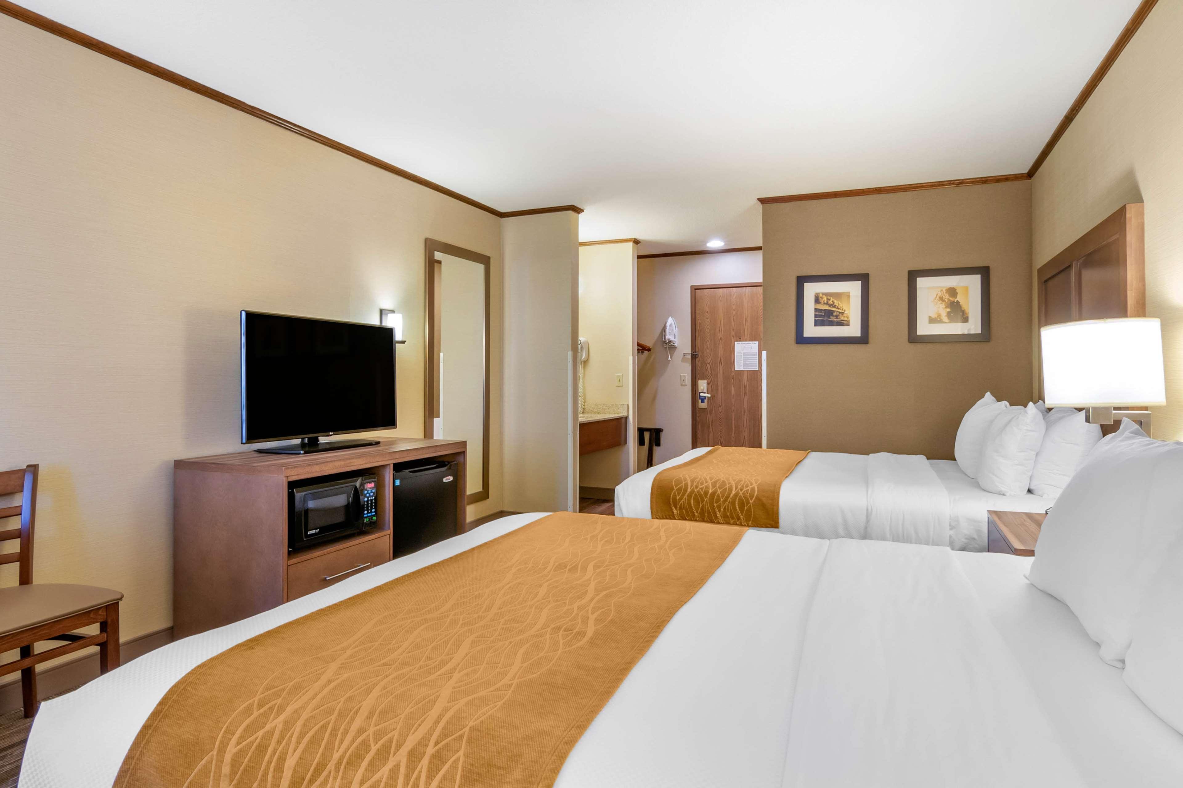 Comfort Inn Sedalia Station Εξωτερικό φωτογραφία