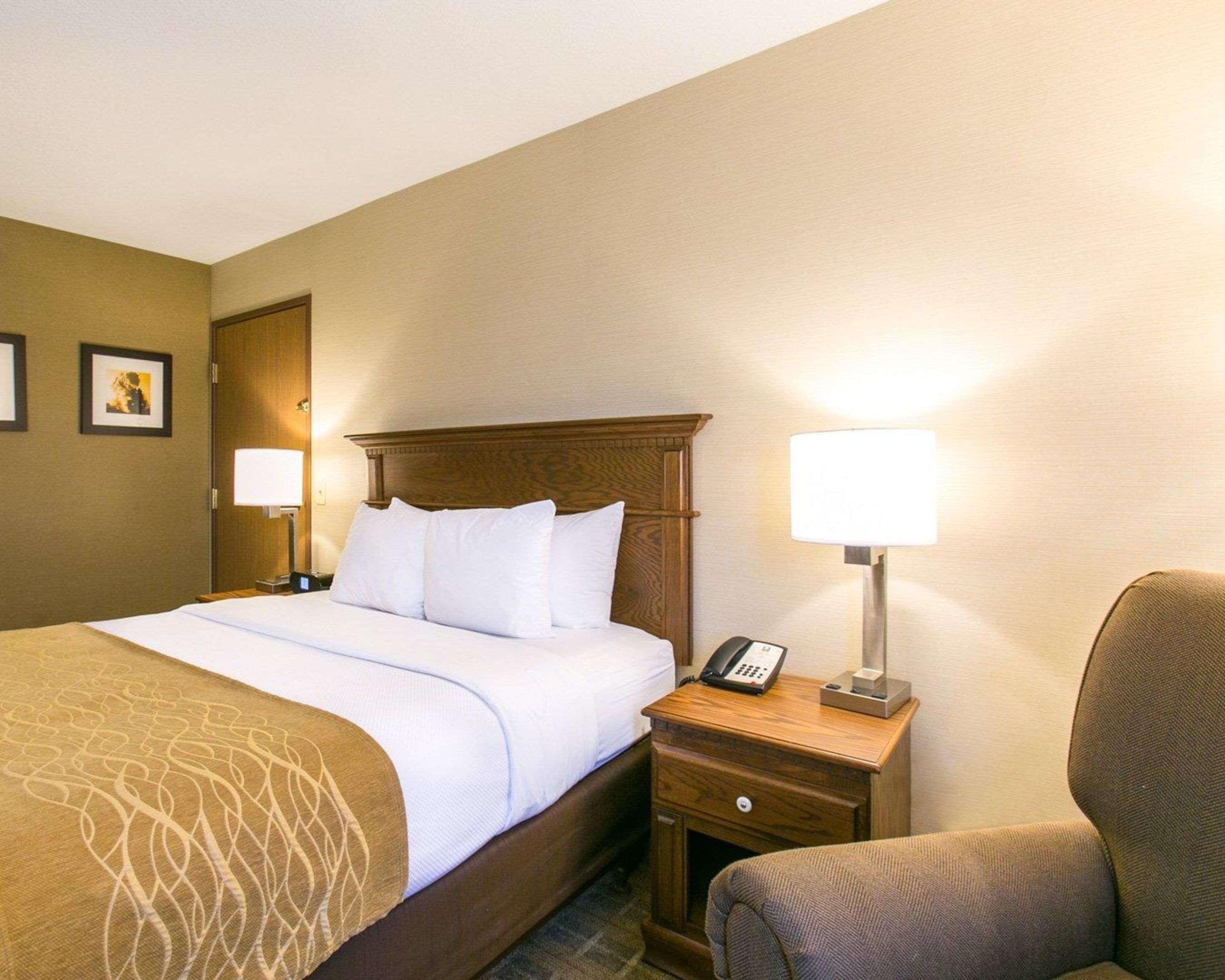 Comfort Inn Sedalia Station Εξωτερικό φωτογραφία