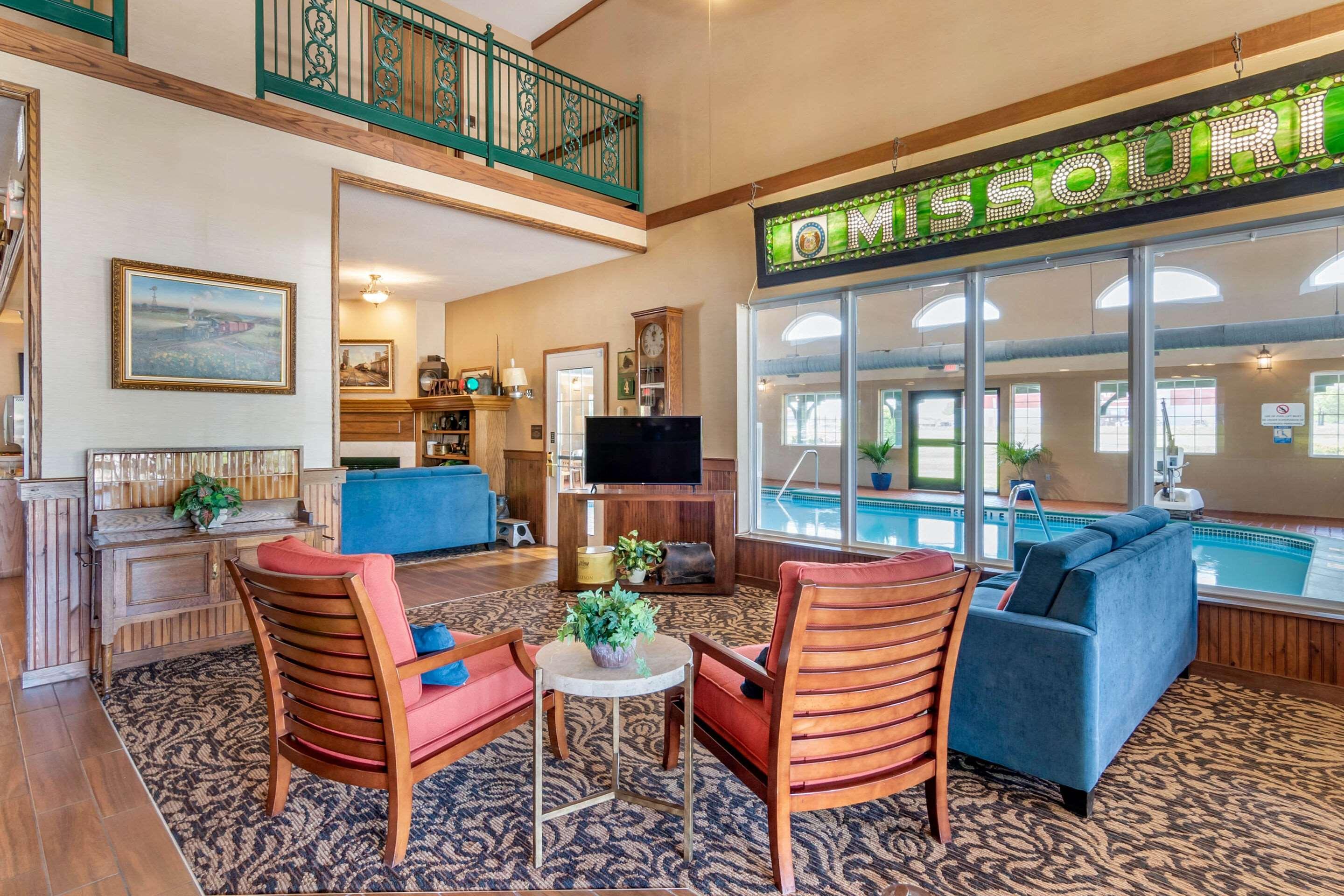 Comfort Inn Sedalia Station Εξωτερικό φωτογραφία