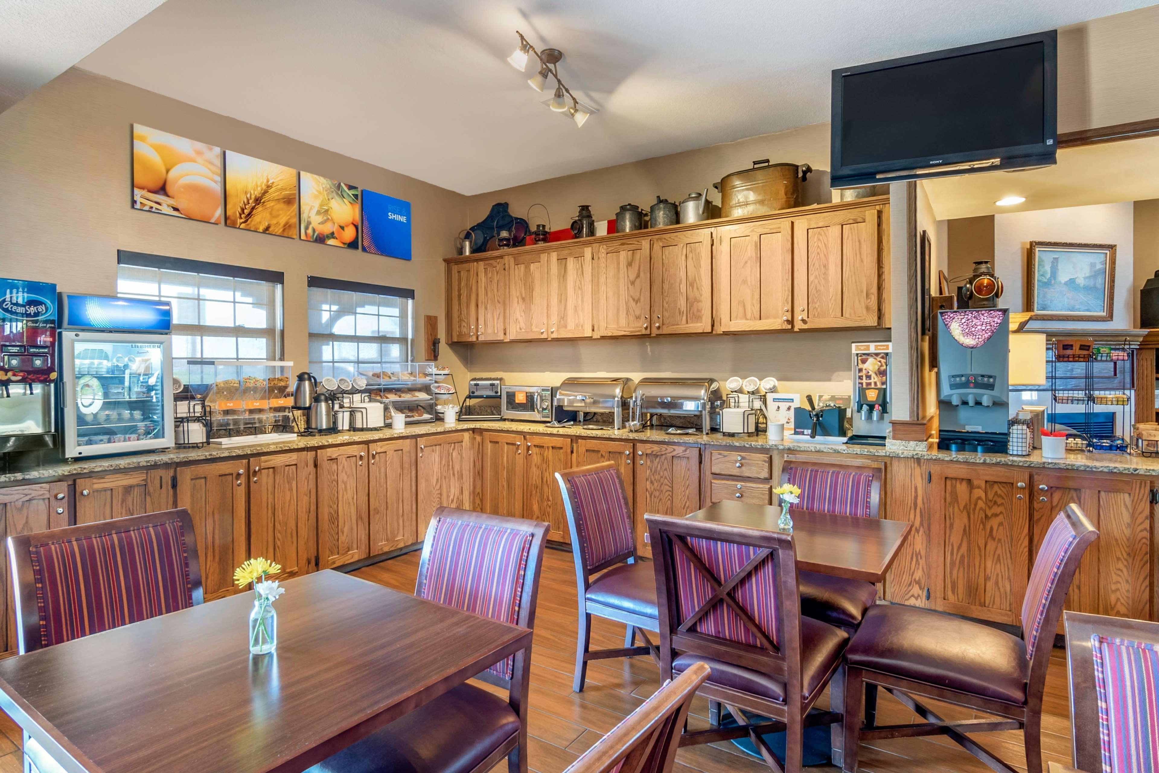 Comfort Inn Sedalia Station Εξωτερικό φωτογραφία
