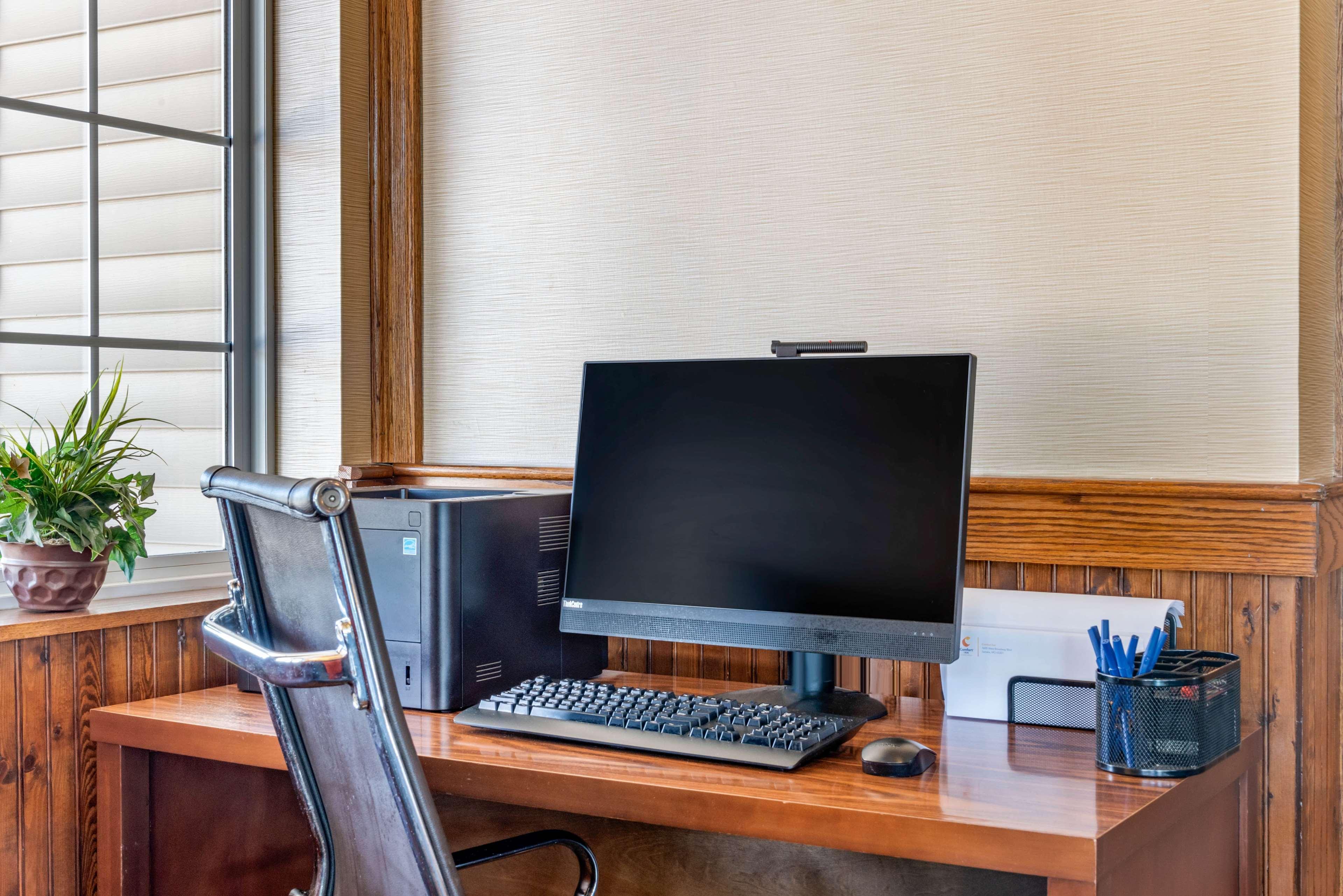 Comfort Inn Sedalia Station Εξωτερικό φωτογραφία
