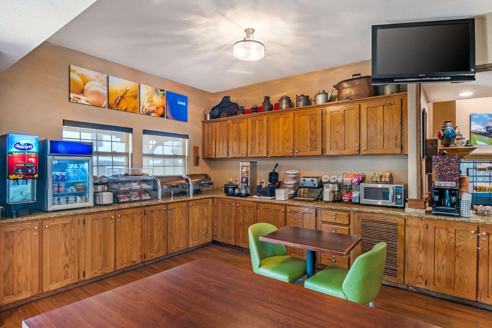 Comfort Inn Sedalia Station Εξωτερικό φωτογραφία