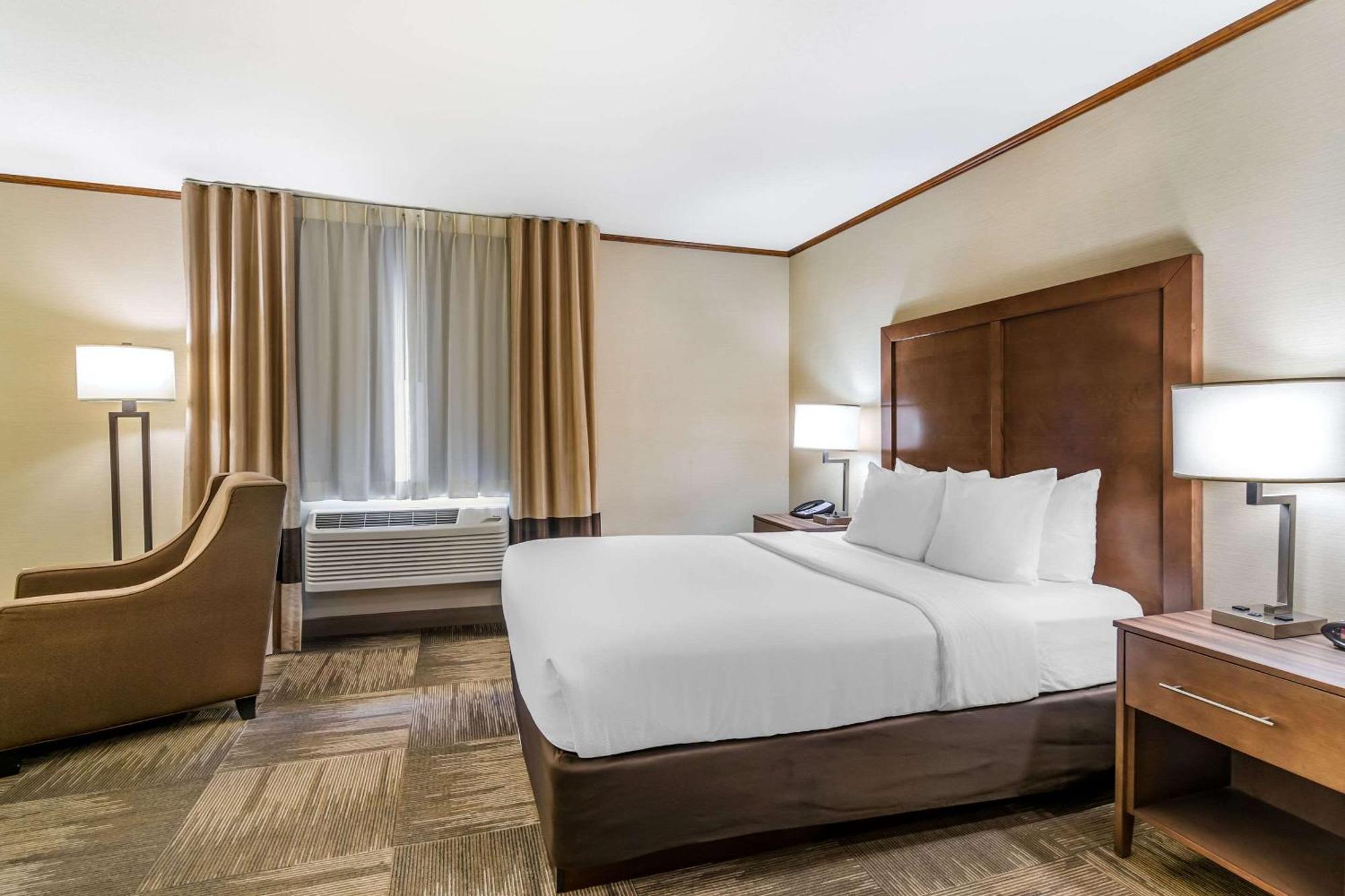 Comfort Inn Sedalia Station Εξωτερικό φωτογραφία